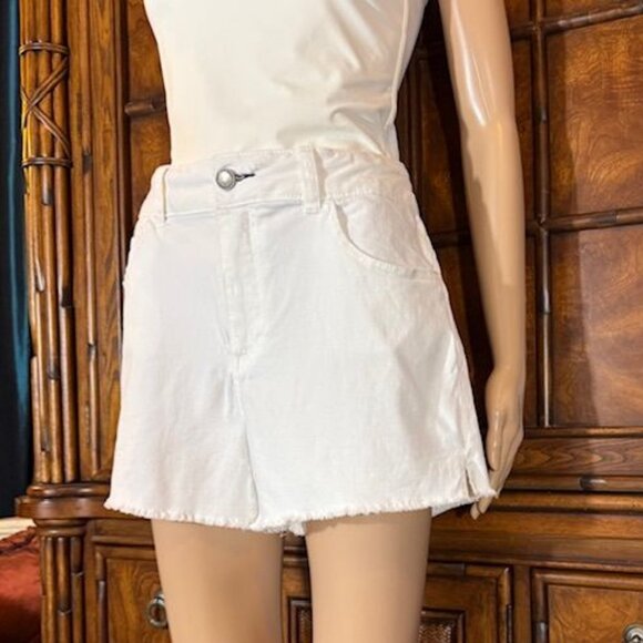 Copper Key White Denim Stretch Cotton Shorts Fringe Fray Hem - Picture 2 of 12